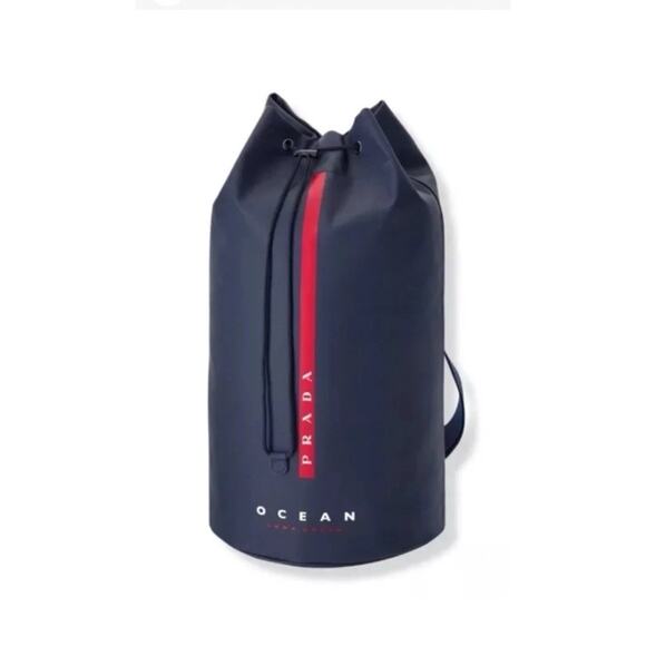 PRADA BEAUTY OCEAN LUNA ROSSA NAVY BLUE WATER RESISTANT SAILING BAG NEW DUST BAG - Picture 1 of 11